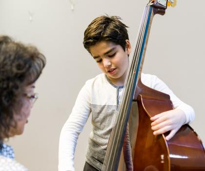 Double bass student